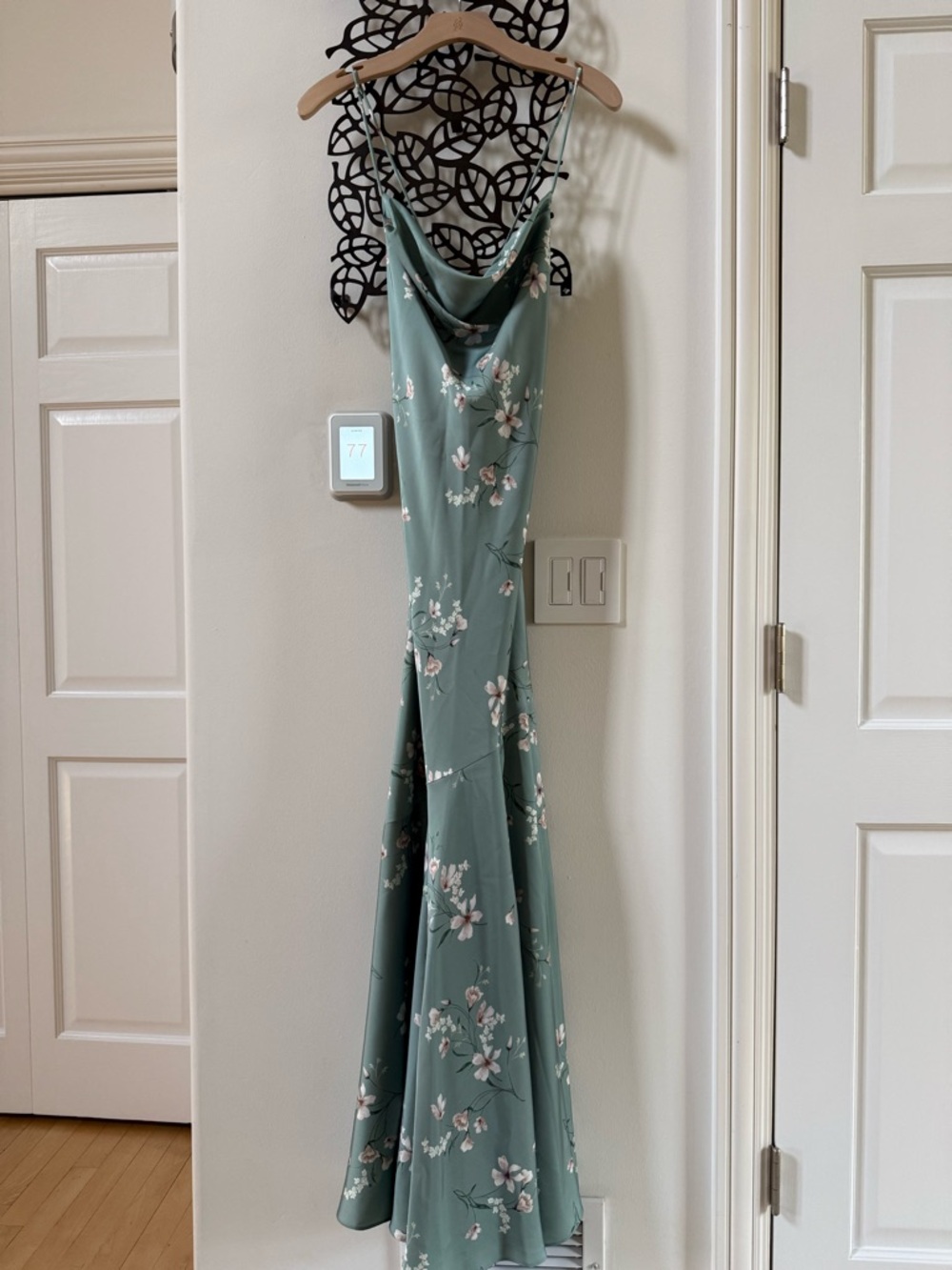 Birdy Grey Mai Dress Matte Satin Sage Le Fleur S NWOT - Picture 5 of 13